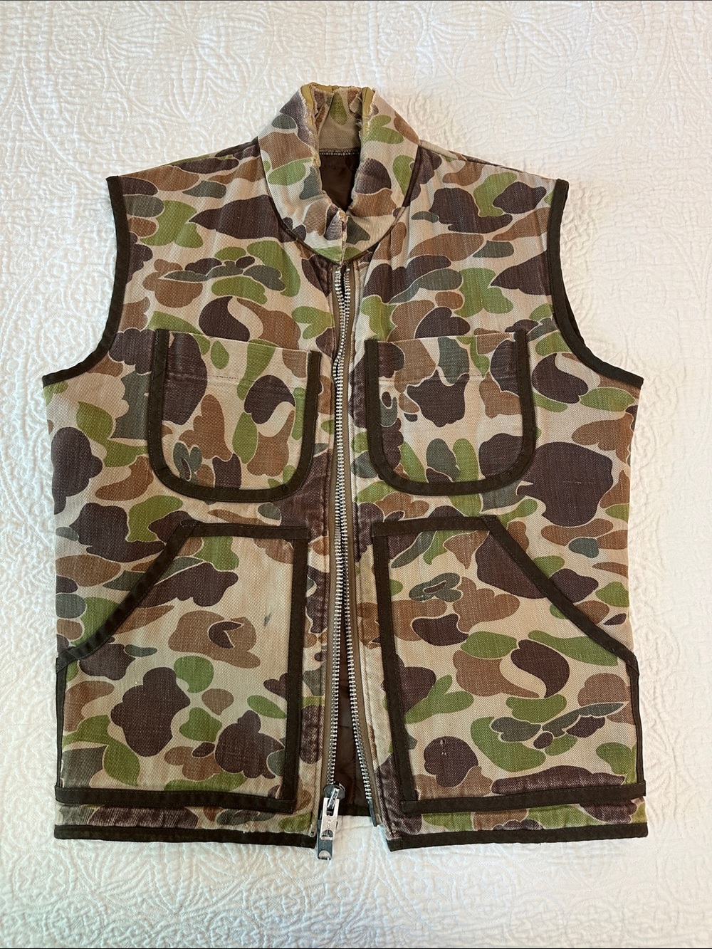 Vintage Camo Quilted Utility Vest - Green/Brown
